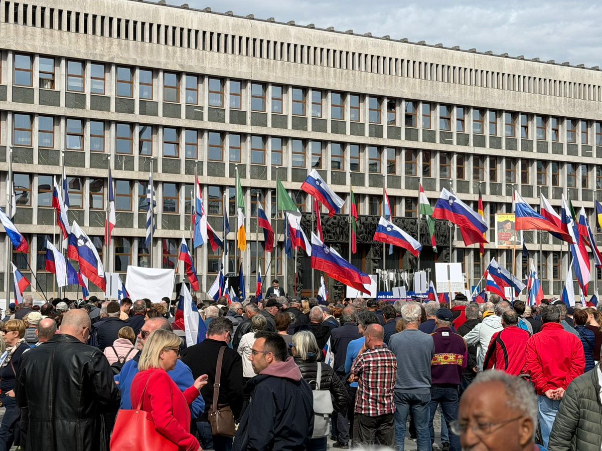 Carmen Trujillo Čenčič 🇸🇮🇲🇽 tweet media