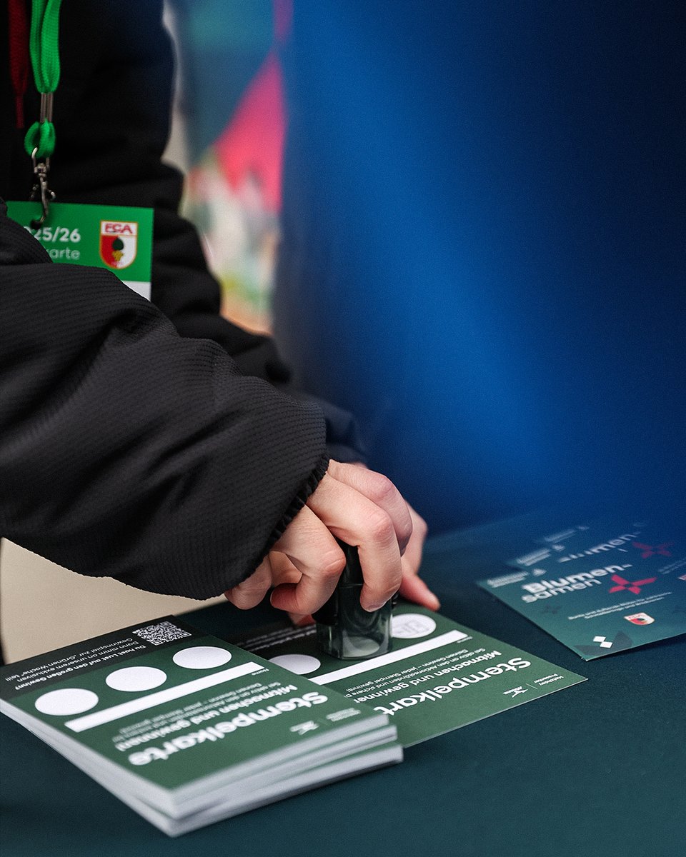 FCAugsburg's tweet image. Auftakt der Grünen Woche! Gemeinsam mit den #FCA-Brückenbauern haben wir für Euch einiges im Umlauf vorbereitet! 💚

#FCATSG