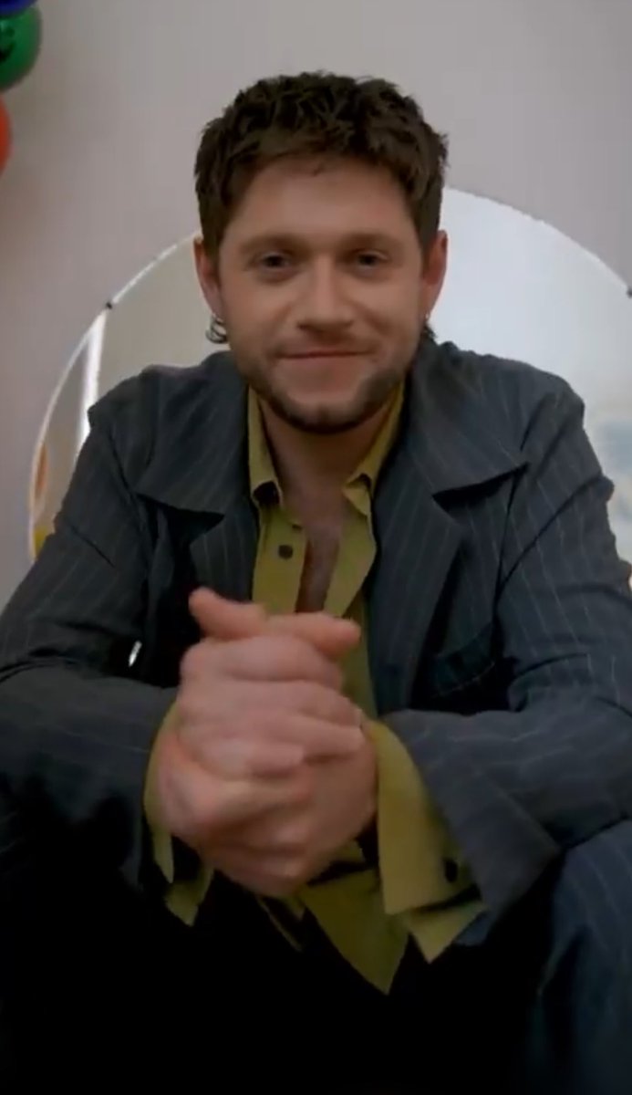 ⋆. 𐙚˚࿔Holly𝜗𝜚˚⋆ tweet media