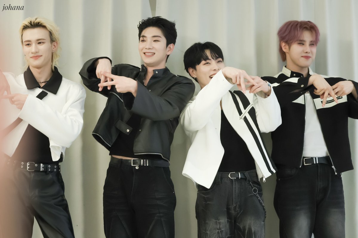 johana98kjh's tweet image. 260329-2

@apex5_official 
#MINGYU #JOHA #KDAY #GYEOM #APEX