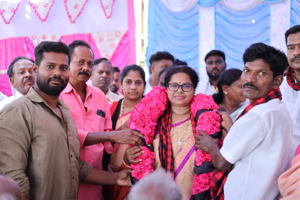 Kavitha_DMK's tweet photo. ஜோலார்பேட்டை சட்டமன்ற தொகுதியின் வெற்றி வேட்பாளர் 🏴🚩 கவிதா தண்டபாணி BA 🏴🚩 அவர்களை ஆதரித்து 

ஜோலார்பேட்டை மேற்கு ஒன்றிய செயலாளர் SK.சதீஷ்குமார் அவர்கள் தலைமையில் 

ஜோலார்பேட்டை மேற்கு ஒன்றிய ஊராட்சிக்கு உட்பட்ட பகுதிகளில் தீவிர வாக்கு சேகரித்து சிறப்புரையாற்றினார்... https://t.co/gQixcpqnYE