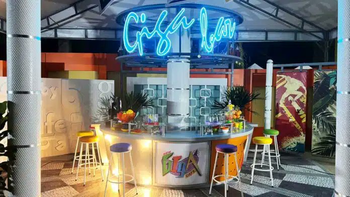 O Mercado Pago escolheu um cenário icônico para marcar o lançamento da sua conta digital para pequenas e médias empresas: o GigaByte Café. A ativação, que acontece em abril no Parque Villa-Lobos.

Recriado como uma experiência imersiva, o GigaByte Café será um ponto de encontro