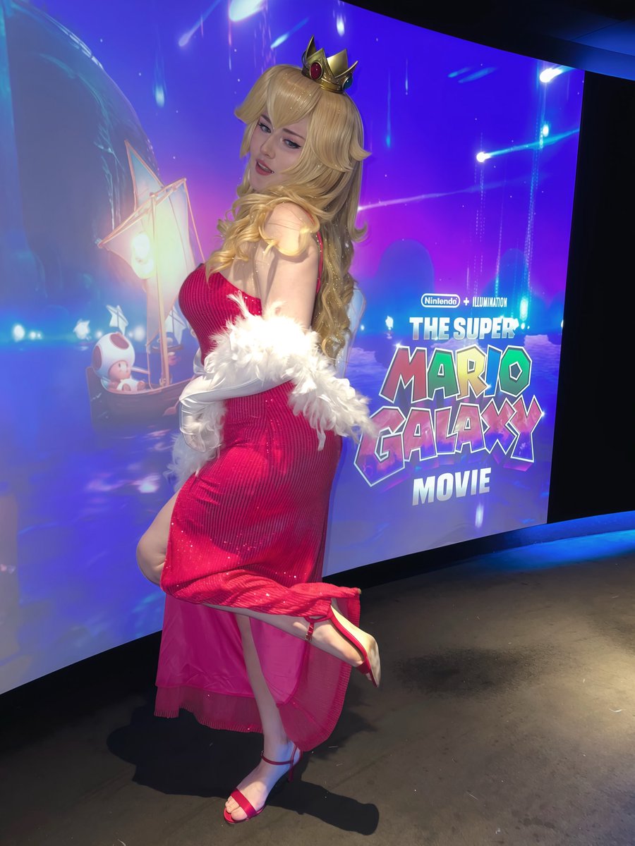 carmen! ✌︎('ω')✌︎ tweet media