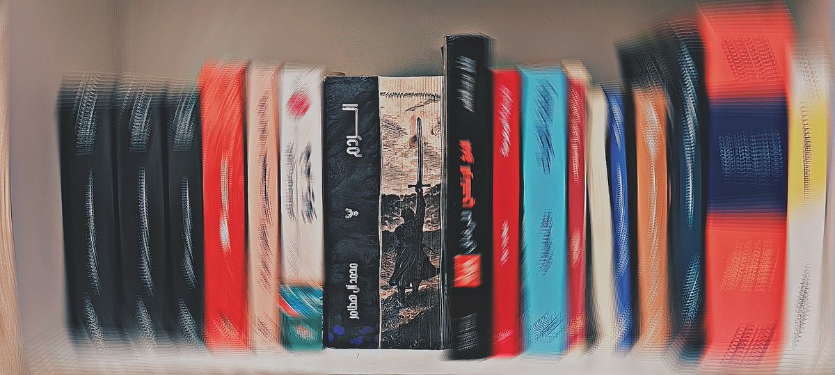 Mod_zhr's tweet photo. من الفروقات بين الكتاب الأول " الرّدم " و الثاني القادم باذن الله ، في نهاية الكتاب الأول تعريف للعوائل ٦ الكبرى والتي تحكم القارة ، اما في نهاية الكتاب الثاني تعريف بجميع العوائل ال٢٠ بداخل القارة ، بالإضافة إلى التعريف بالأعراق والعصور .. https://t.co/nlOiZ7p32p