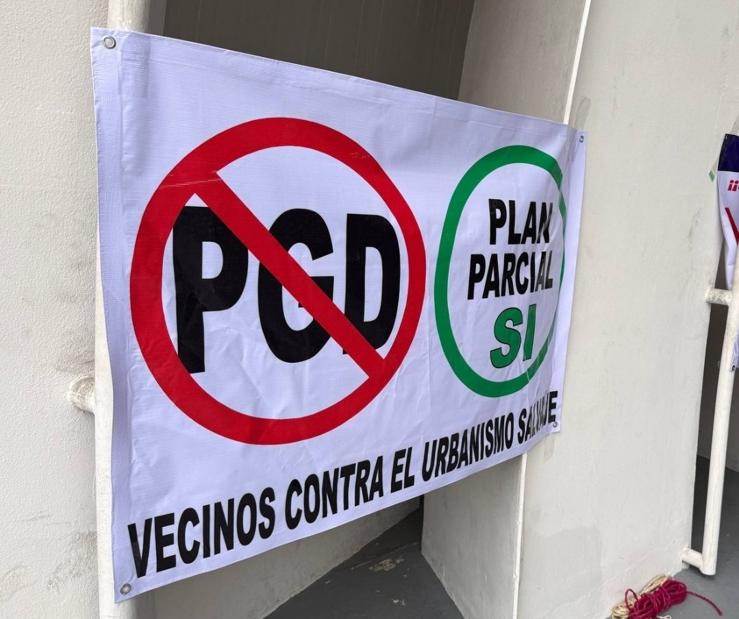 JLMatabuena's tweet photo. Las voces plurales de la ciudad dicen #NoalPGD #Reposición #Consulta #Simulada @ClaraBrugadaM @PartidoMorenaMx del #PGD @armando6053 @5antaMerlina @pilfernandez @En_laDelValle @EnlaNapolesBJ @NAPOLESVECINO @AdolfoPrietoVec @tlacodelvalle @La_Portales @VillaDeCortesBJ @MatyCa4 https://t.co/qyNrhf3RJ3