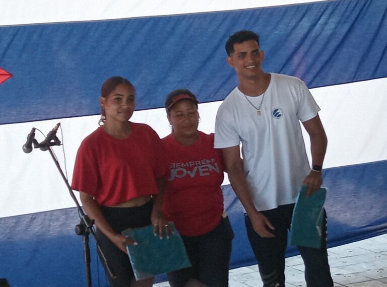 Radio Guantánamo tweet media