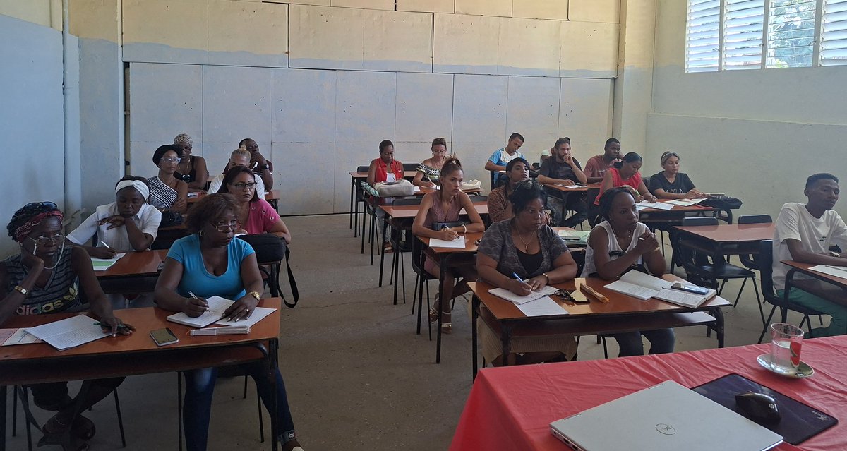 REYNEL ISALGUÉ ISALGUÉ tweet media