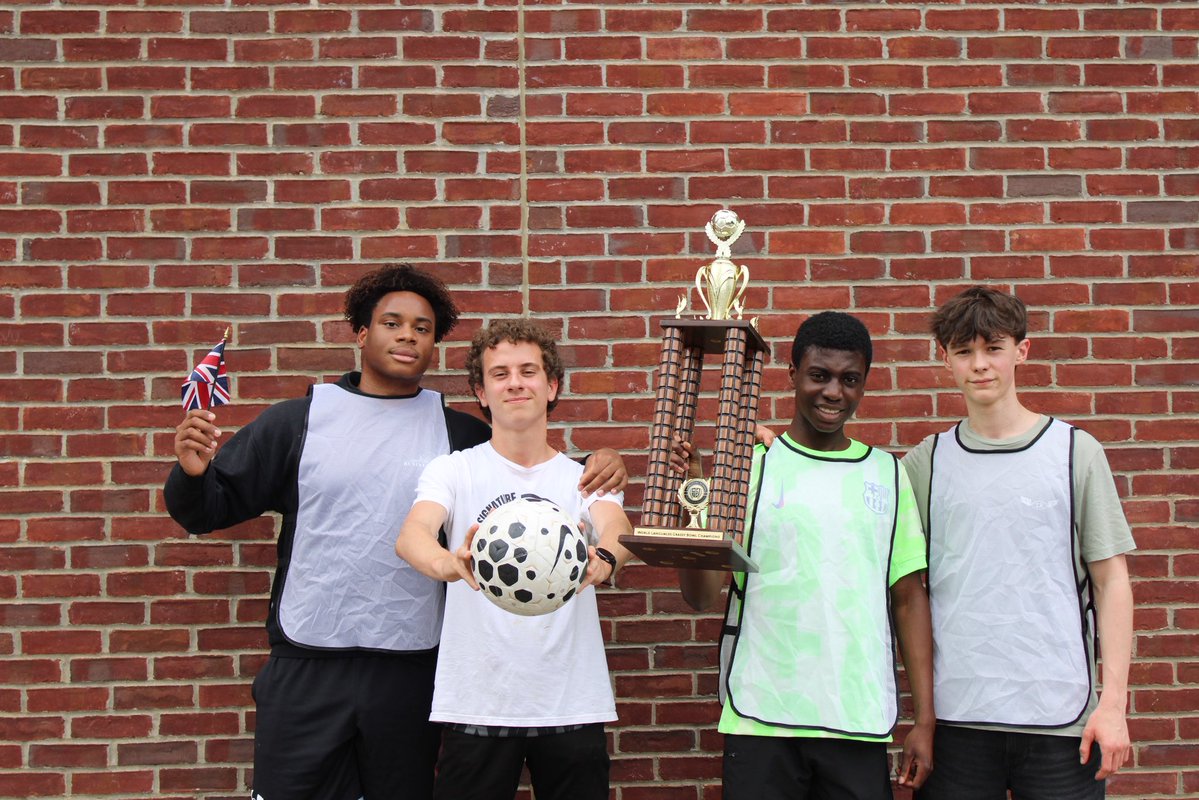 Signature School tweet media