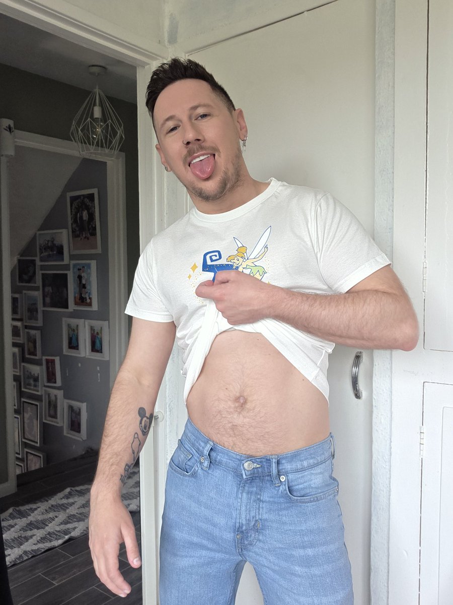 gaynaughtywelsh tweet media