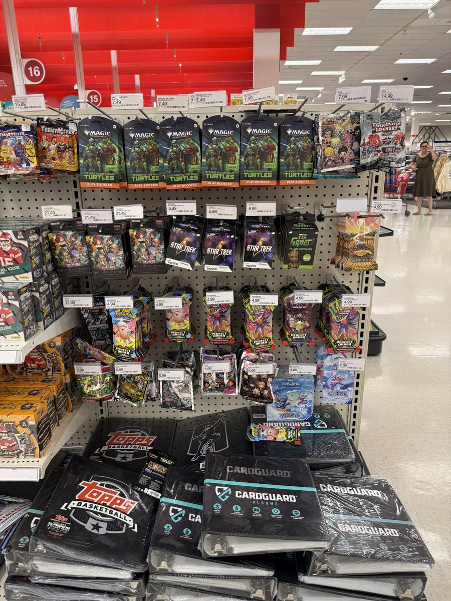 Patkim3's tweet photo. Eagle Rock Target has lots of Perfect Order single sleeved packs. @PokeNabu @LA_PTCGRestock https://t.co/fRLxUP7yHP