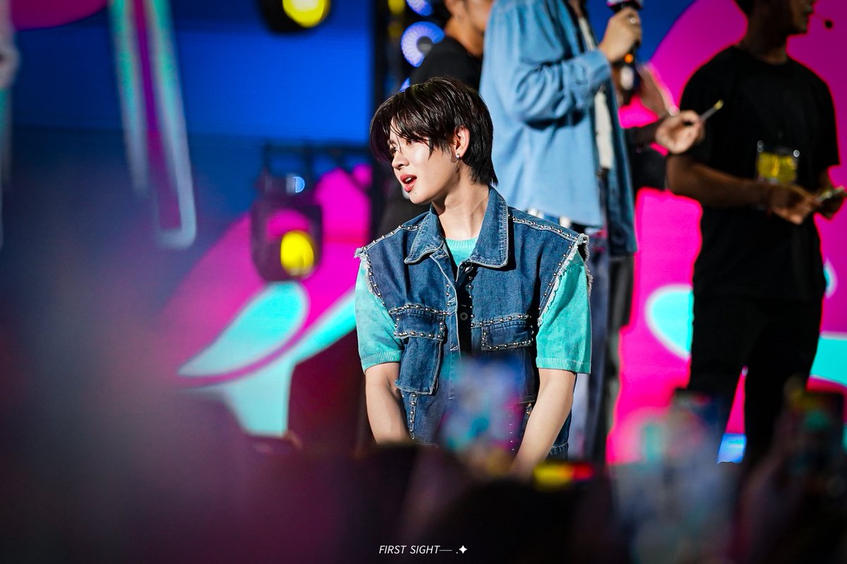 𝘍𝘐𝘙𝘚𝘛 𝘚𝘐𝘎𝘏𝘛── .✦ tweet media