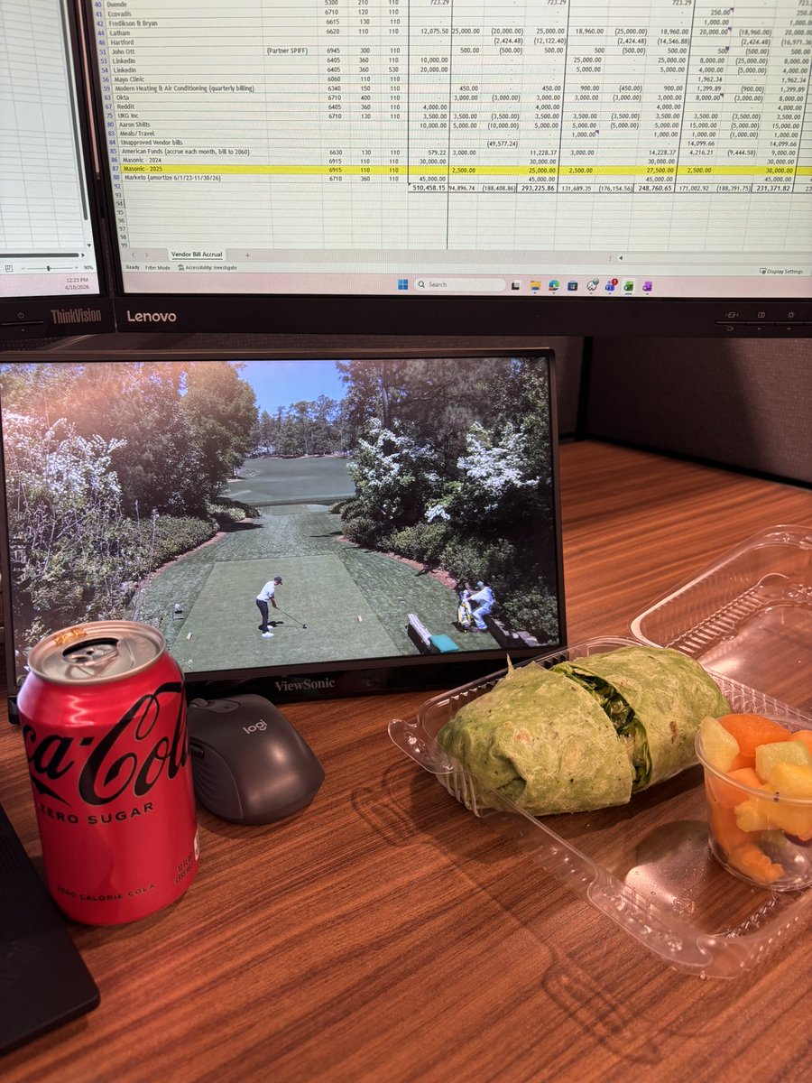 Mr. Cooch tweet media