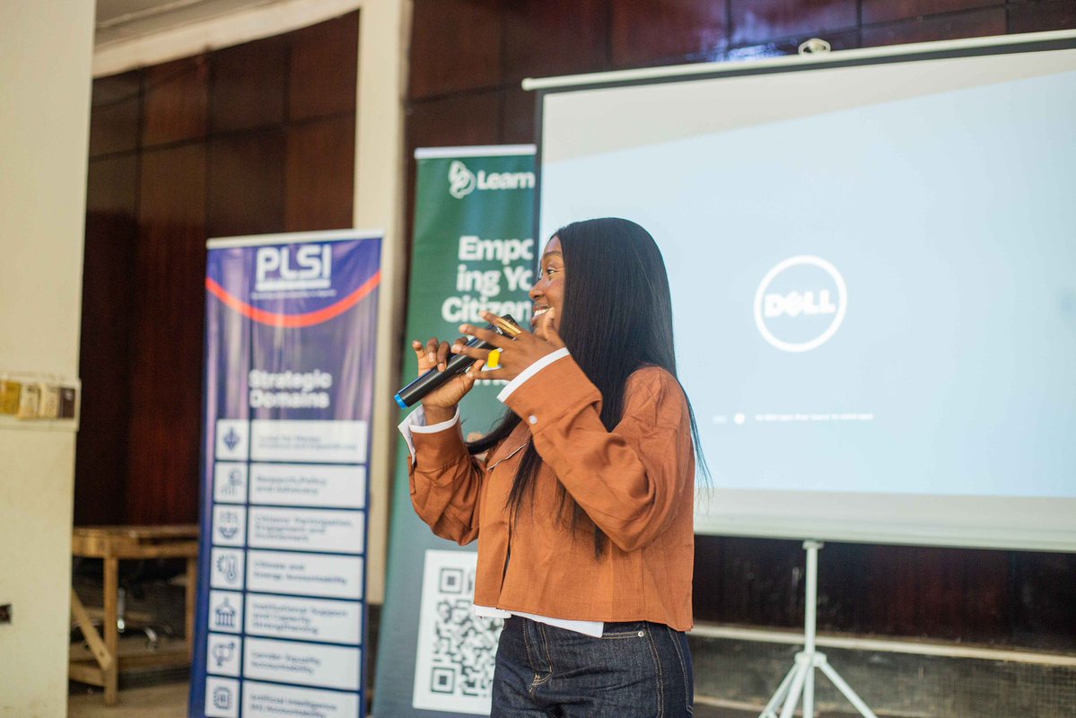 tiger 🐅 tweet media