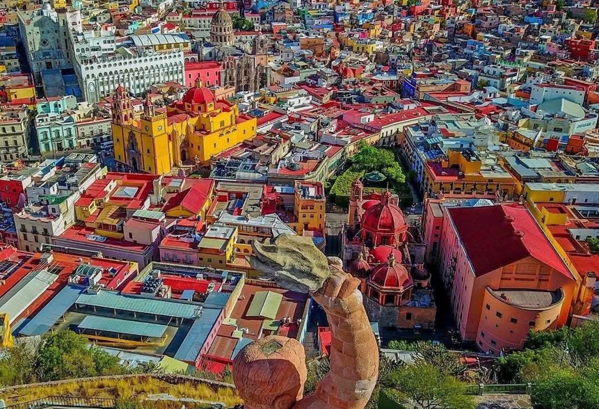 NewsGto's tweet photo. Guanajuato compite por 9 premios Excelencias 2026
https://t.co/6jVvnoKAJX
#Guanajuato #Turismo #SECTURI #Excelencias #Premiso #Mágicos #VisitaGuanajuato #ViajaaGuanajuato #NegociosenGuanajuato https://t.co/Xv800Xdq05