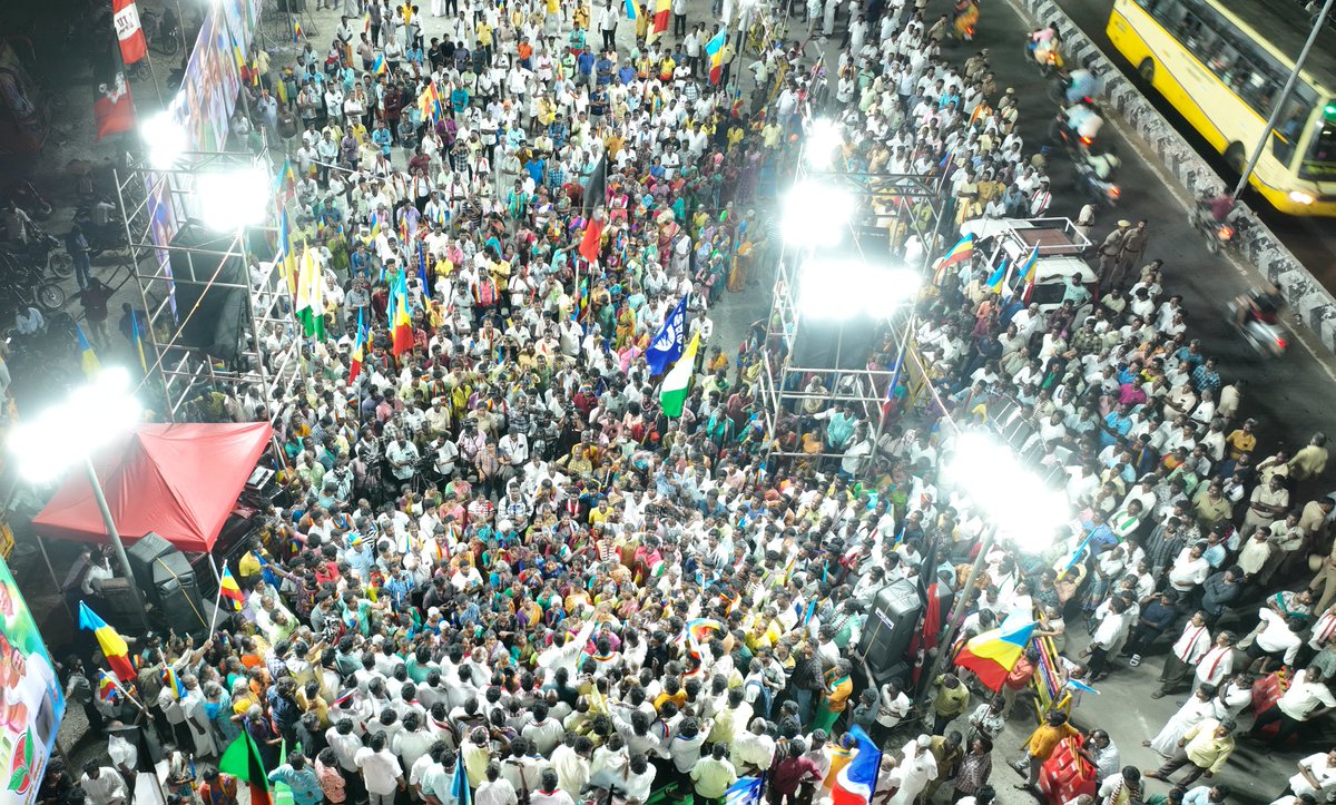 draramadoss's tweet image. அஇஅதிமுக தலைமையிலான, தேசிய ஜனநாயக கூட்டணியில், விழுப்புரம் சட்டமன்றத் தொகுதி அதிமுக வேட்பாளர், விஜயா சுரேஷ்பாபு அவர்களை ஆதரித்து, இரட்டை இலை சின்னத்தில் வாக்கு சேகரித்து, விழுப்புரத்தில் தேர்தல் பரப்புரை செய்த போது.!

#election2026 | #PMK | #NDA