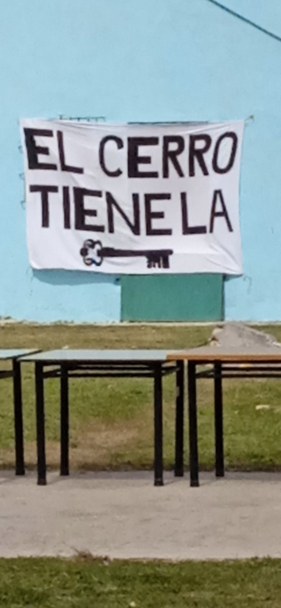 2509Dayami's tweet photo. Preparándome para la defensa. #OneiCerroPresente https://t.co/sWg81Y2Ysz