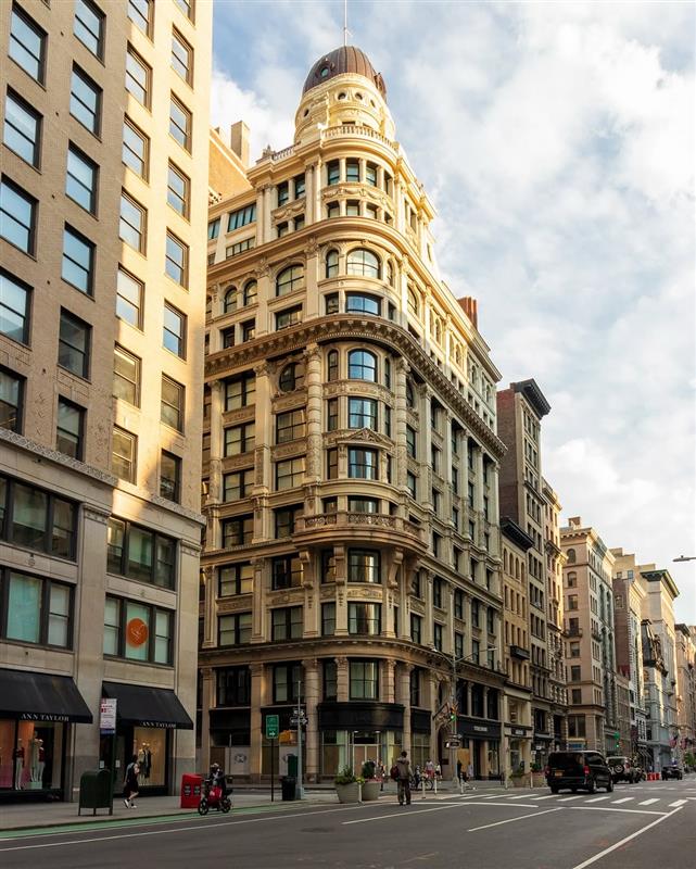 Flatiron & NoMad, NYC tweet media