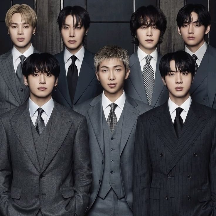 UpdateCharts tweet media