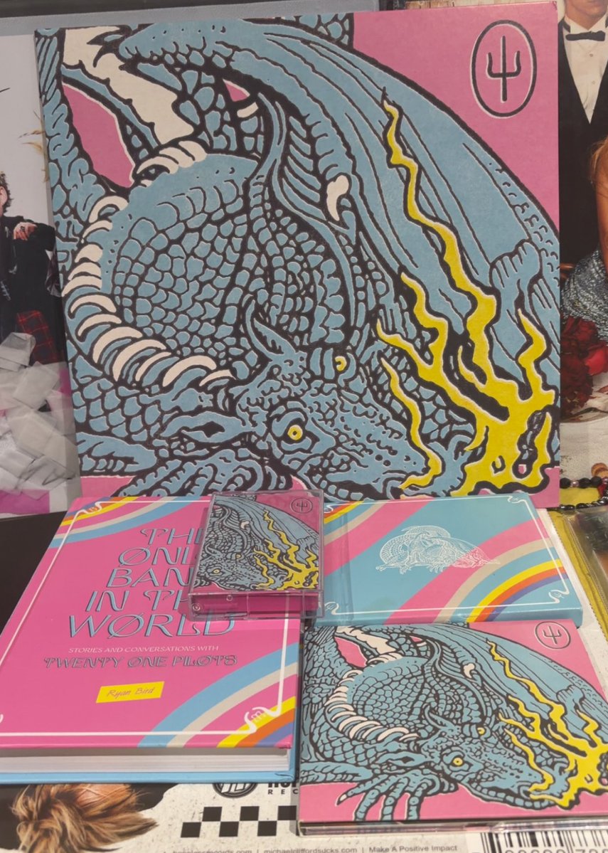 James ⊬ tweet media