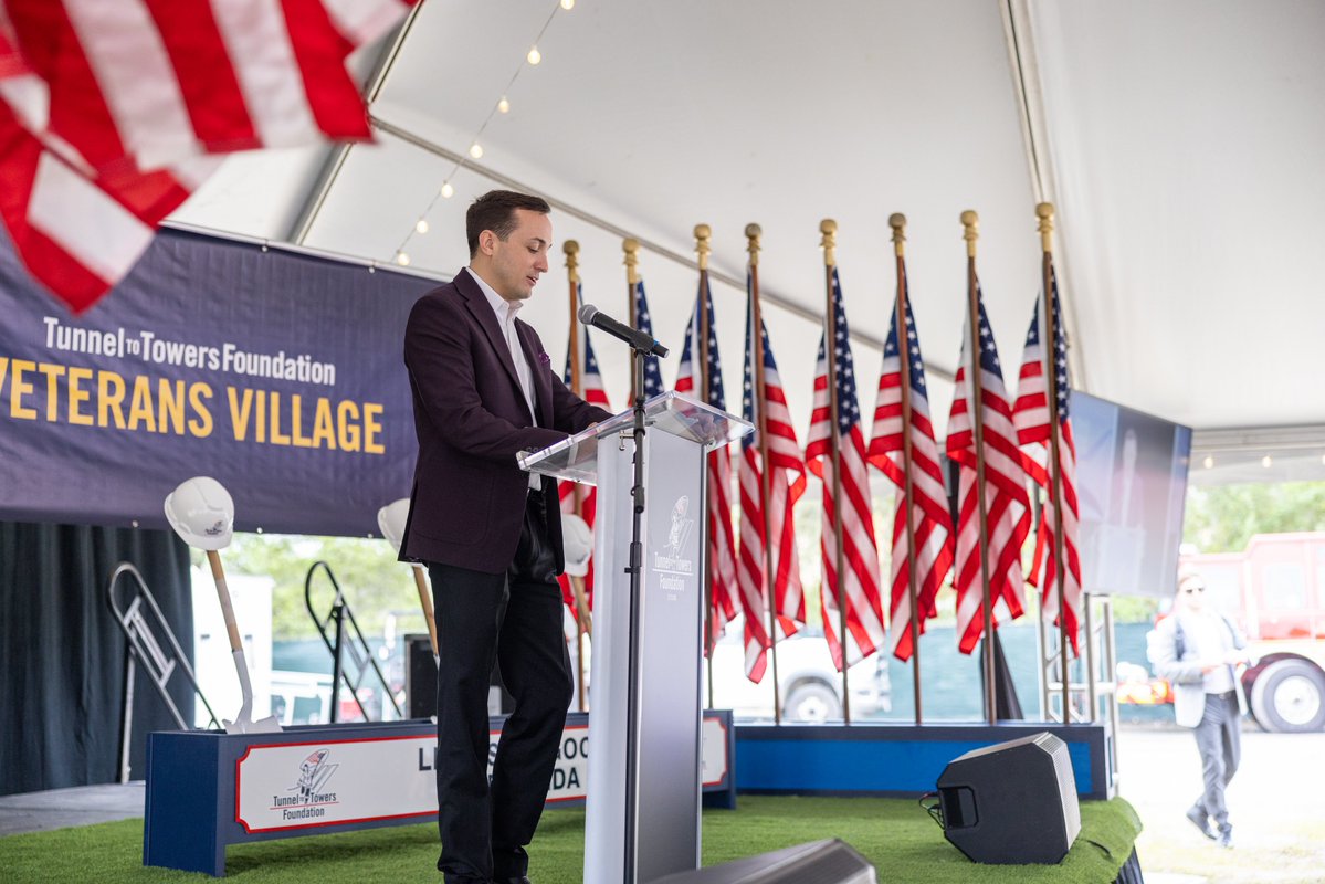 We would like to thank everyone who joined us to break ground on the Jacksonville Veterans Village! We appreciate the support from local government, donors, and the Jacksonville community. ❤️🇺🇸 To learn more about our Homeless Veteran Program, please visit:t2t.org/homeless-veter…