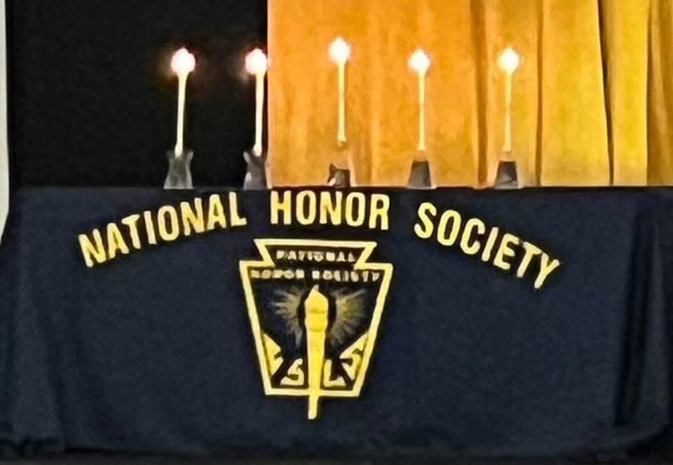 Coach Lovett tweet media