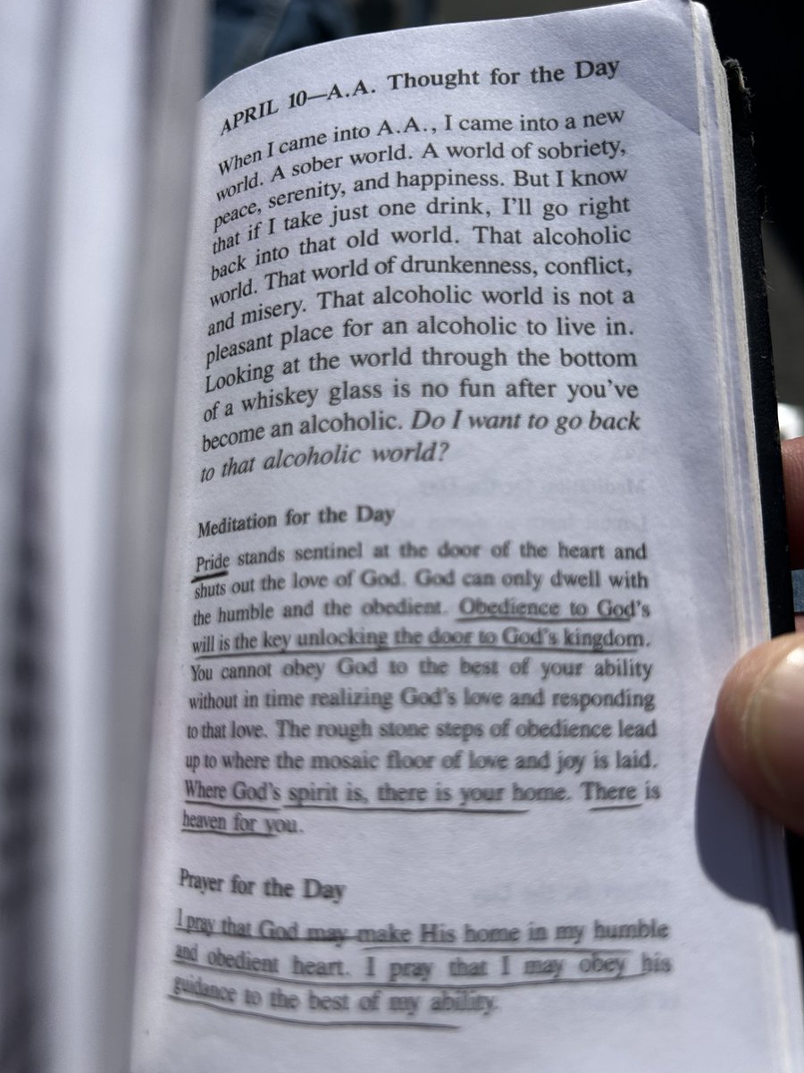 addictcoaching's tweet photo. A new world. A sober world.
Although the word “God,” is used frequently in AA literature…
AA is NOT A GOD PROGRAM.
It’s a Higher Power Program. A dependence on “something,” and “anything,” that is more powerful and bigger than yourself.
#God #HigherPower #RecoveryPosse https://t.co/6g4TSSXD9b