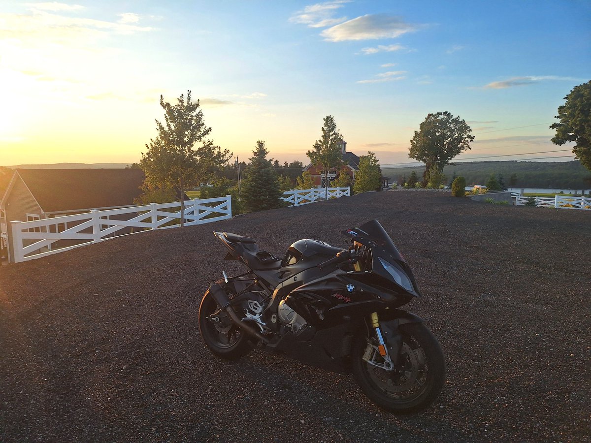 R1Rider69's tweet photo. @MoreMotorcycles https://t.co/4hlYaJKdO7