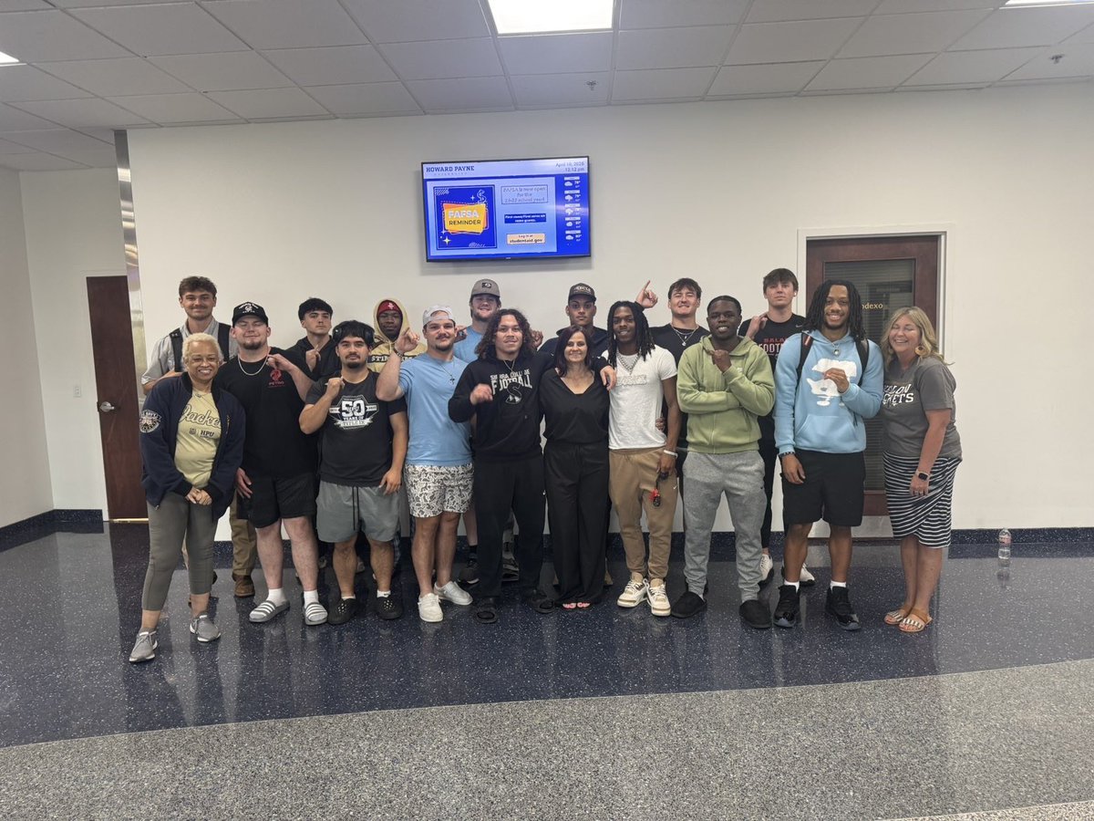 Ellis “E4” Myers tweet media