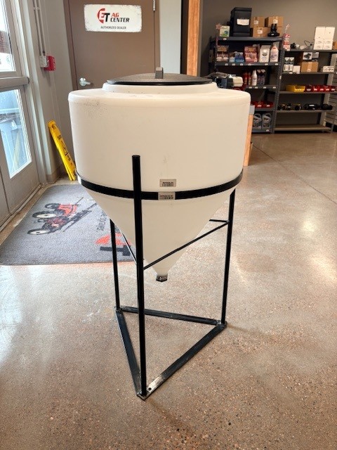 SpraySmarter's tweet photo. We are now offering 30 gallon inductor tanks and the stands (see attached pictures). The stand fits a 30 gallon to 55 gallon tank. They can be bought separately, or we offer a 35 gallon set (see below link). Available at https://t.co/5wgDFOUkdN!

https://t.co/vDpqCjQxWt https://t.co/Be9X1xpdog
