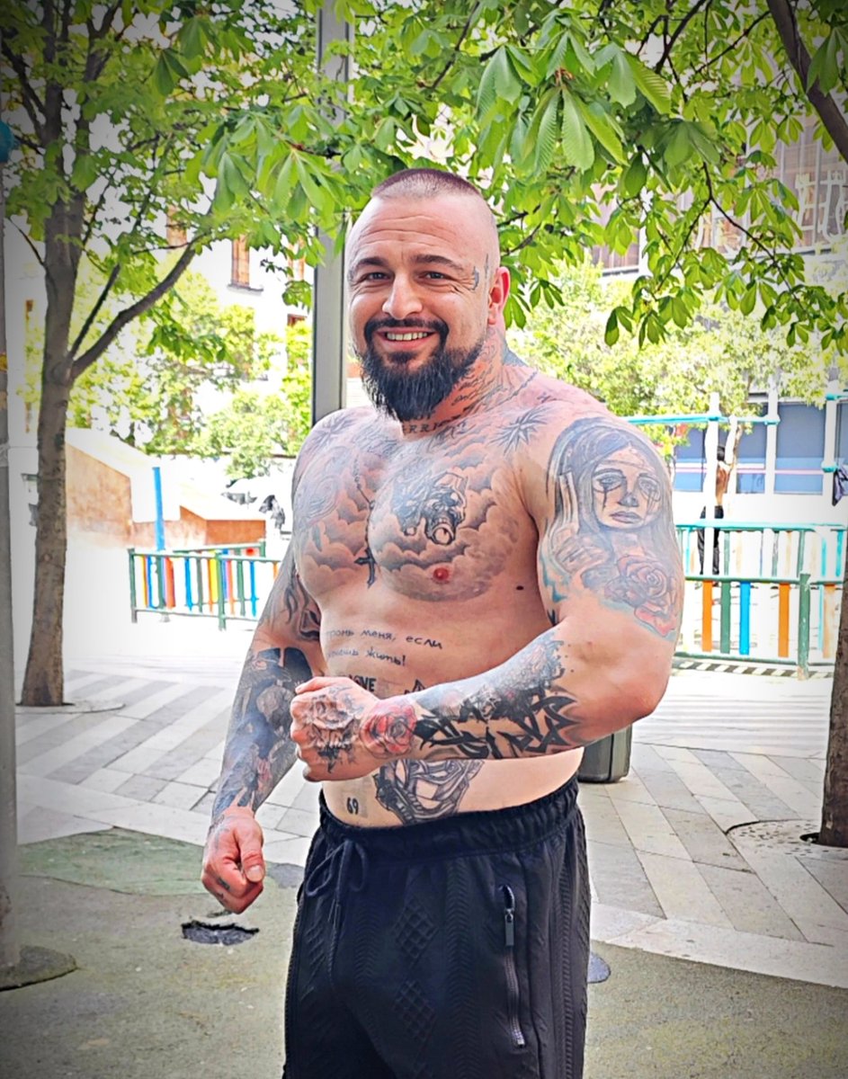 IvanBIGBOY tweet media