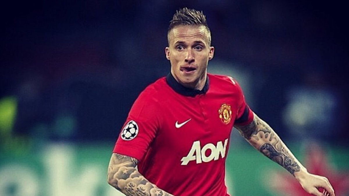 𝙰𝙻𝙸 𝙺𝙷𝙰𝙻𝙰𝙵 tweet media