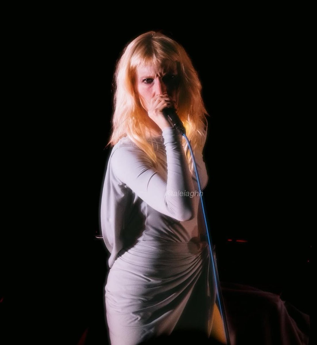 andrea from paramore🖤 tweet media