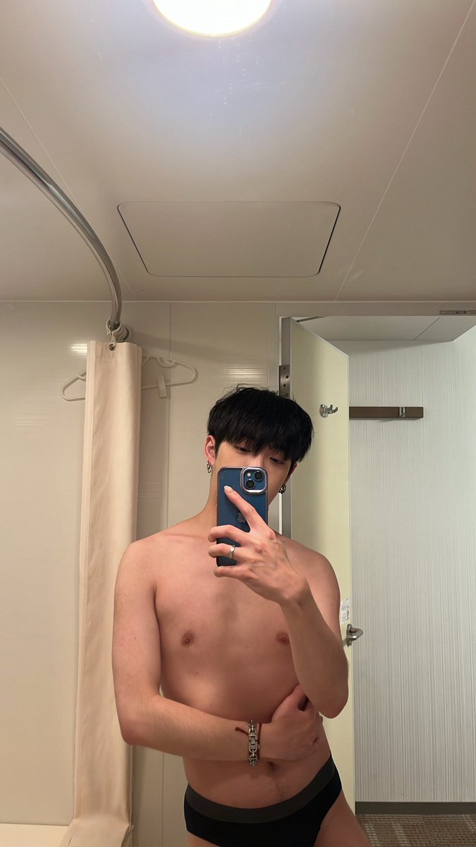 black_ten_nine tweet media