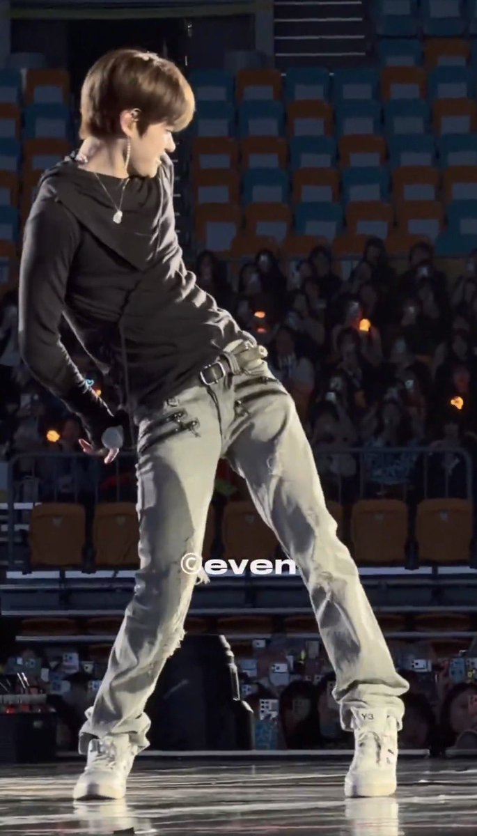 감식쵸 tweet media