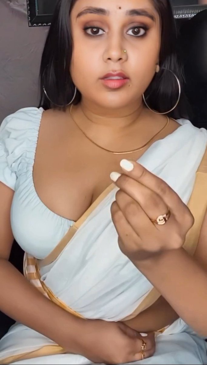 మోహిని tweet media