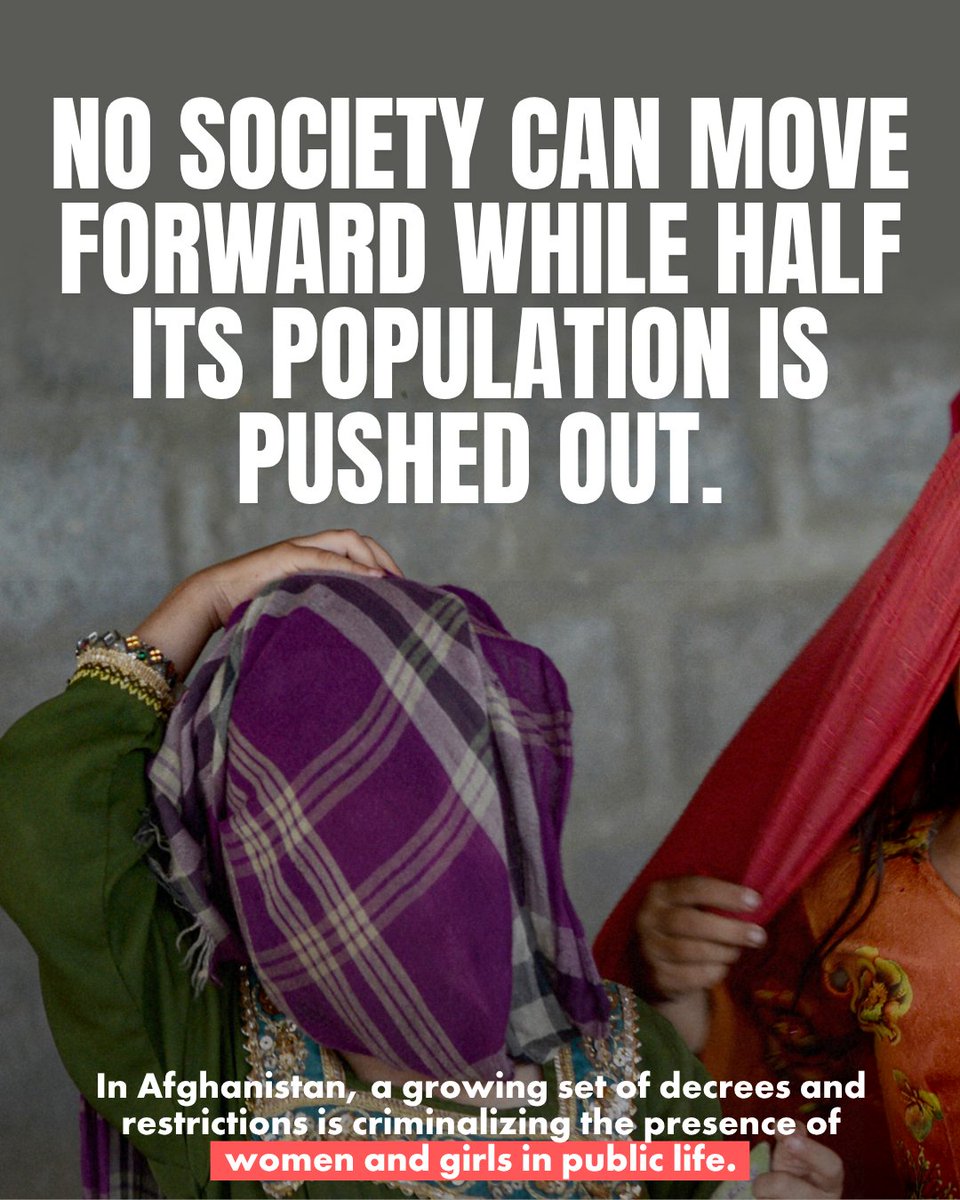 UN's tweet image. Women &amp;amp; girls are being systematically excluded in Afghanistan, barred from education, removed from public transport &amp;amp; denied access to markets &amp;amp; services

@UNHumanRights calls for an immediate end to the discrimination.

ohchr.org/en/stories/202…
