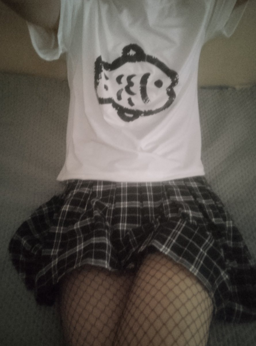 llipsii_'s tweet image. I'm just a boy🫪 #femboy
#boy #outfit #femboys #twink #femboyespañol