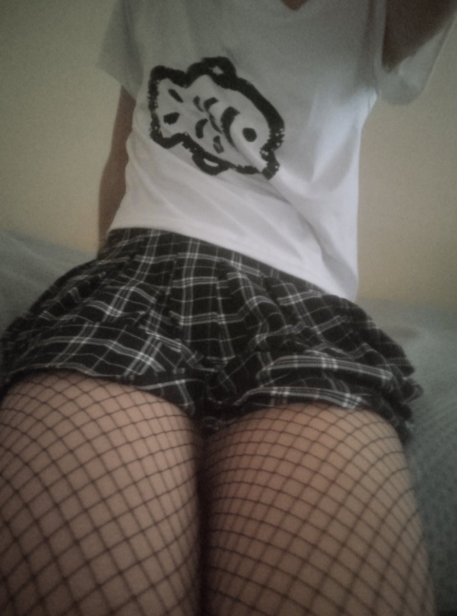 llipsii_'s tweet image. I'm just a boy🫪 #femboy
#boy #outfit #femboys #twink #femboyespañol