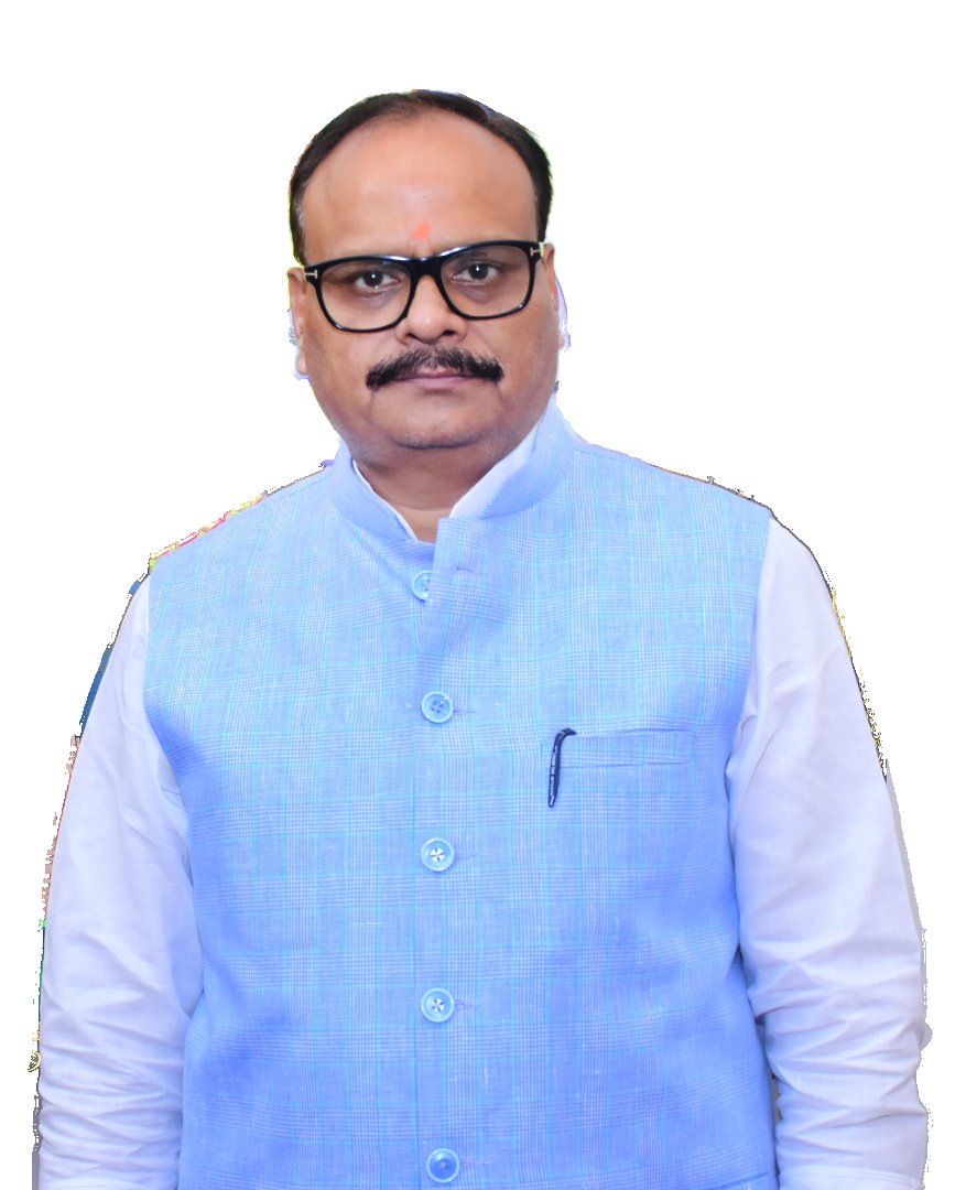 उत्तर प्रदेश के अस्पताल के गेट पर पर्दा लगाकर हुई बच्चे की डिलीवरी!!

CMO को डेढ़ घंटे तक बंधक बनाया गया था।

उत्तर प्रदेश के स्वास्थ्य मंत्री जी कहां है?!