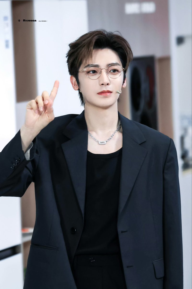 ncy ʕ•ᴥ•ʔ tweet media