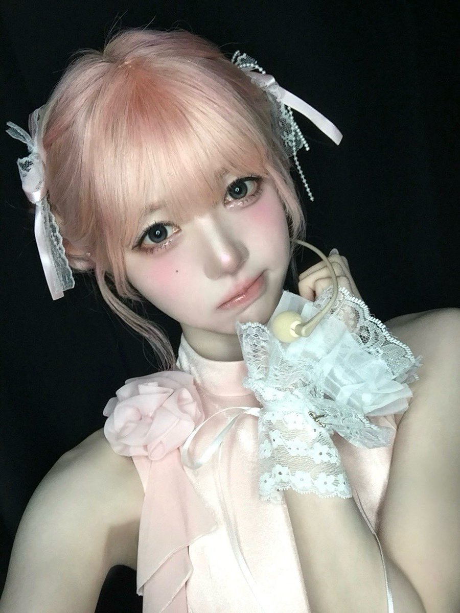 tripleS Spotify tweet media