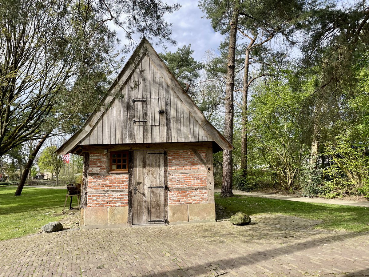 Jan van den Bos tweet media