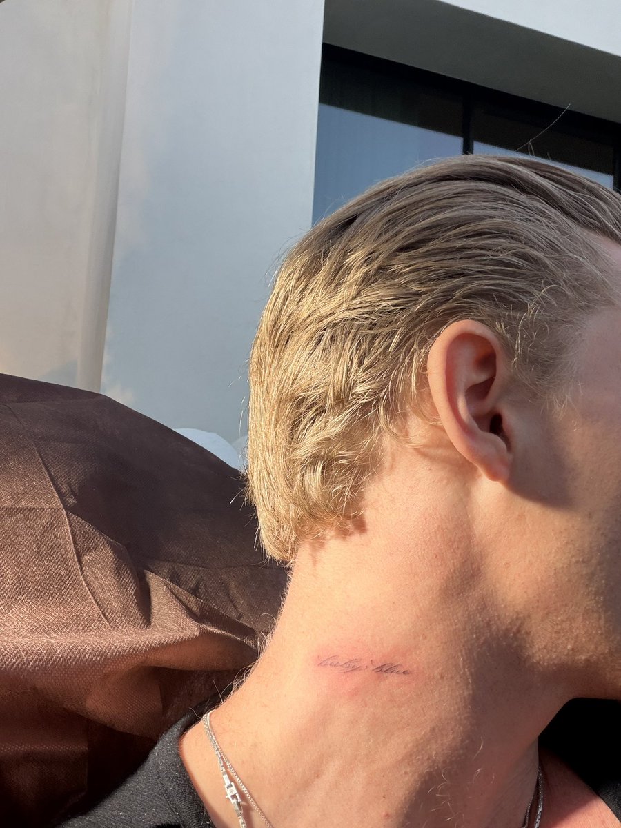 Cody Simpson tweet media