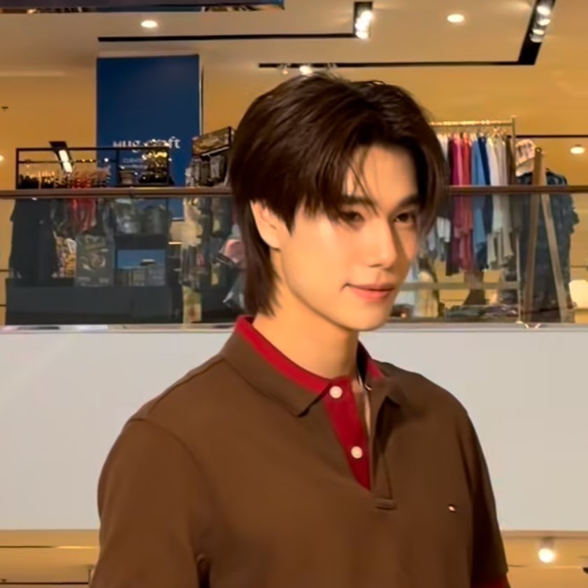 ทนายพุ tweet media