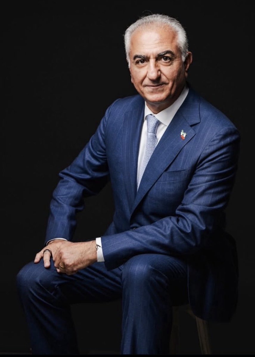 Azitweet tweet media