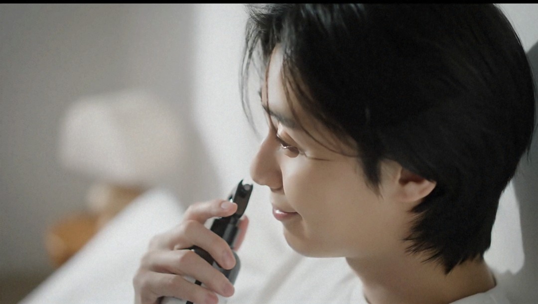 Ssigepin_'s tweet photo. meet treeの公式さんから
爽やかで白が似合うね🥰
ふんわりした髪も似合ってる
#パクソジュン https://t.co/HHvSbFDy4P