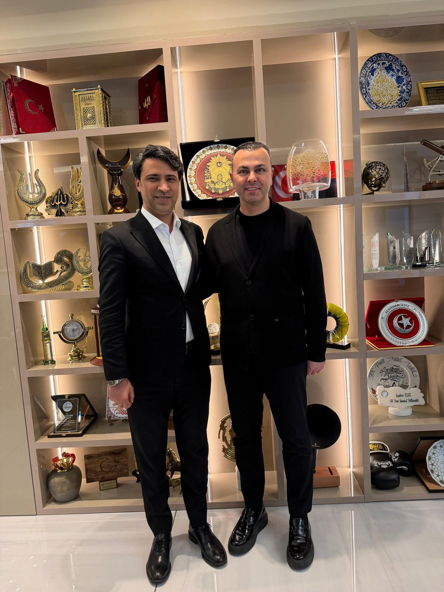 Sevgili dostum, AK Parti  İstanbul Milletvekilimiz ve MKYK Üyesi Seyithan İssiz’i mübarek Umre ibadeti sonrasında ziyaret ettim. <a href="/Seyithanizsiz/">Seyithan İzsiz</a>