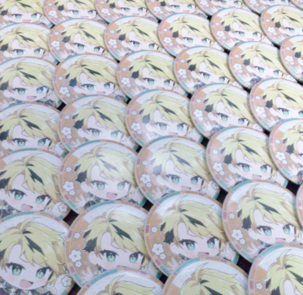 めあさん tweet media