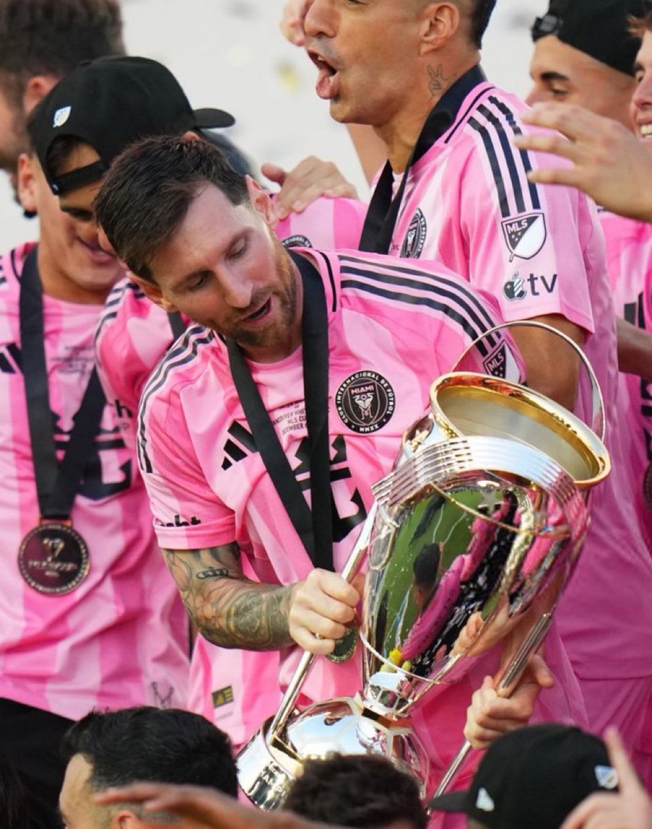 𝐂𝐀 𝐕𝐀?🐐🐐 tweet media