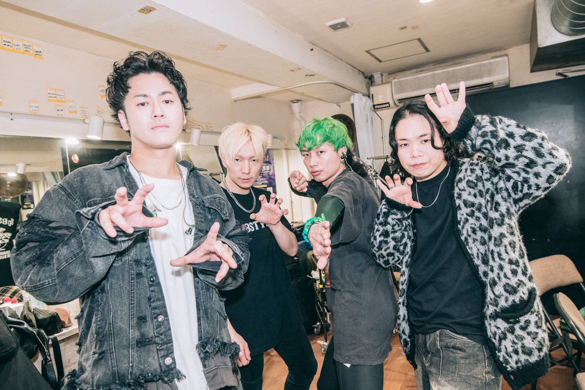 RED in BLUE tweet media